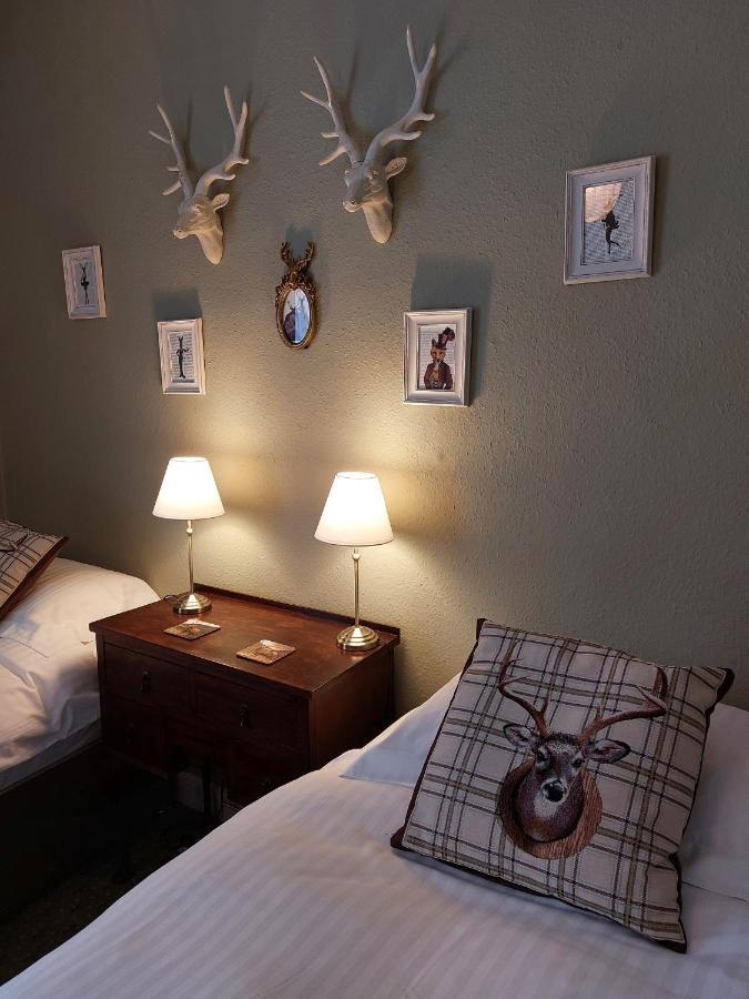 Lion Hotel Dulverton Extérieur photo