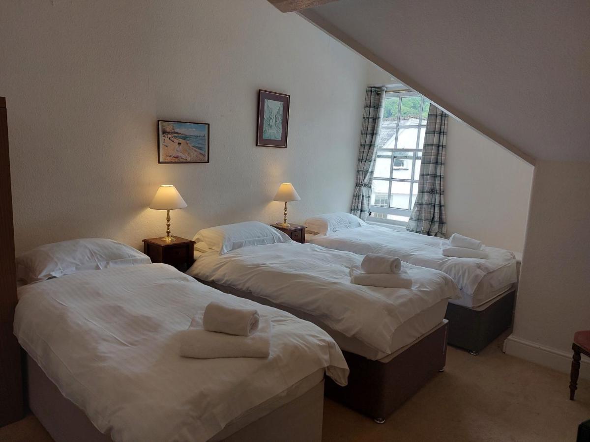 Lion Hotel Dulverton Extérieur photo