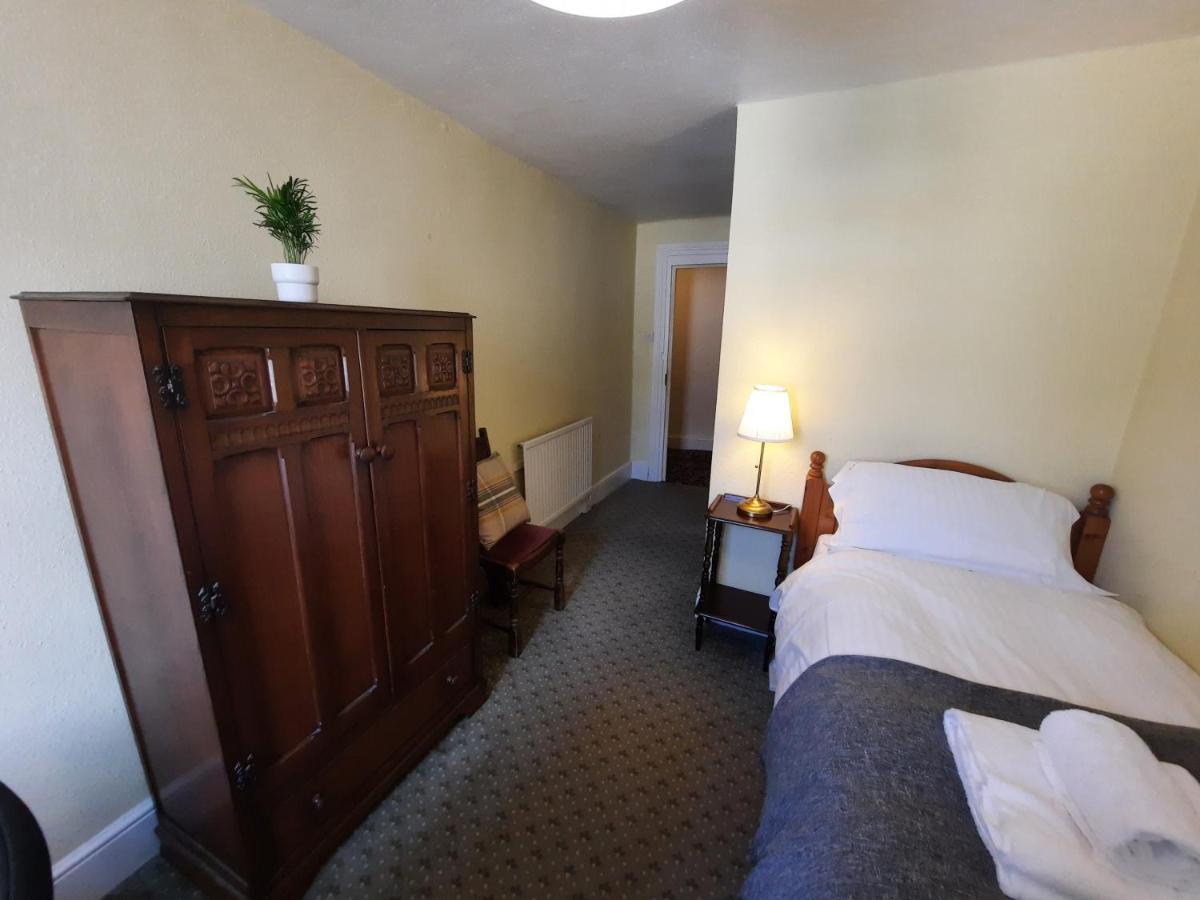 Lion Hotel Dulverton Extérieur photo